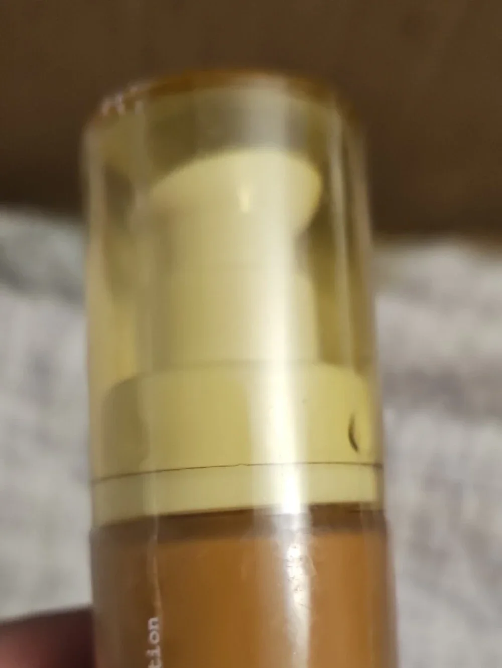 Cream Foundation - Golden Brown Uoma New Bronzevenus T2